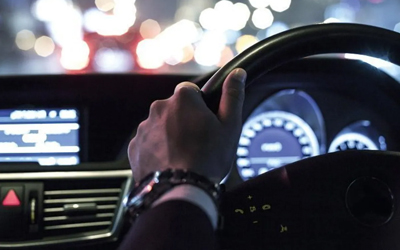 car-hand